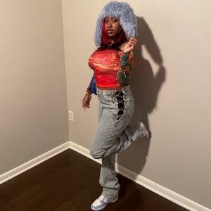 Light Wash Denim High Waist Eyelet Chain Detail Jeans